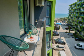 Sunny Side Apartments in complexul Alezzi Beach